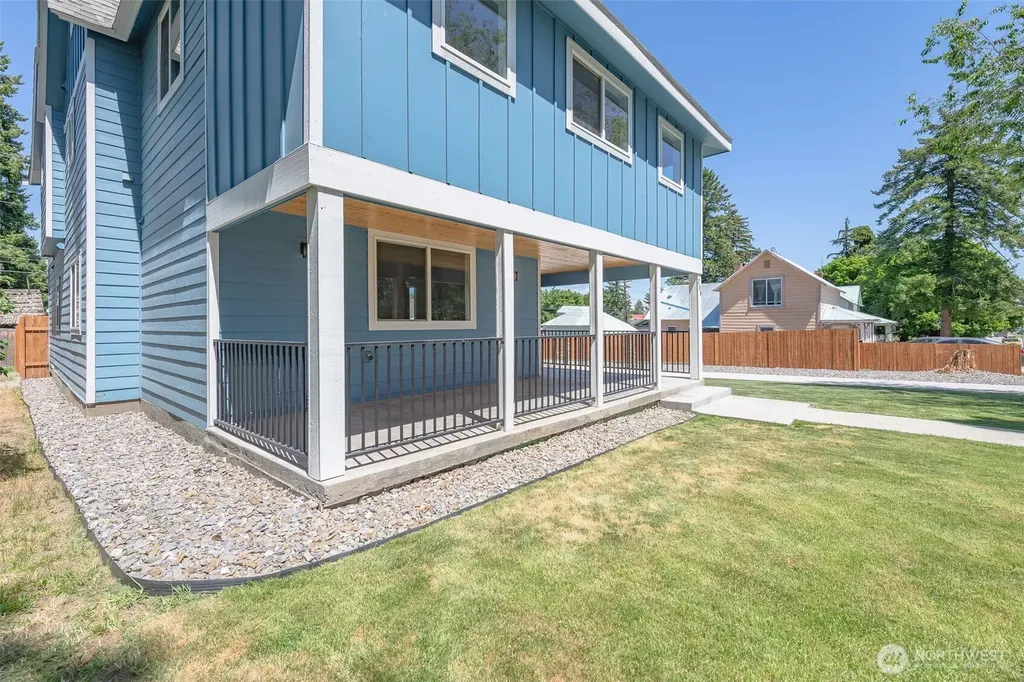 209 W Ash Street Waterville WA 98858