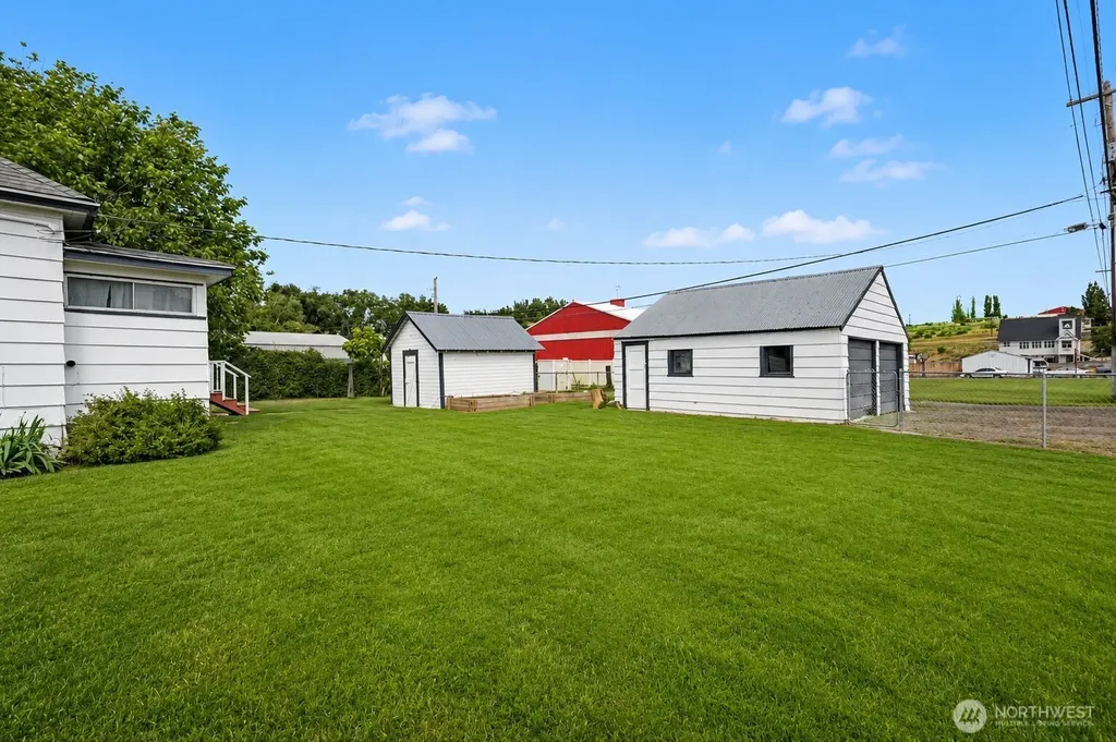321 Main Street Wilson Creek WA 98860