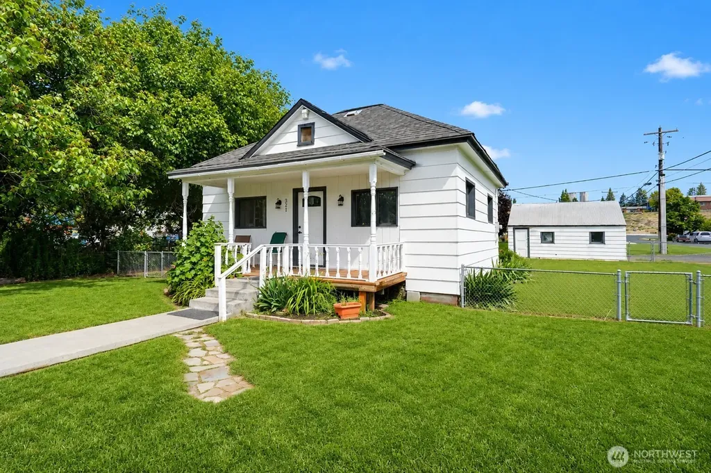 321 Main Street Wilson Creek WA 98860