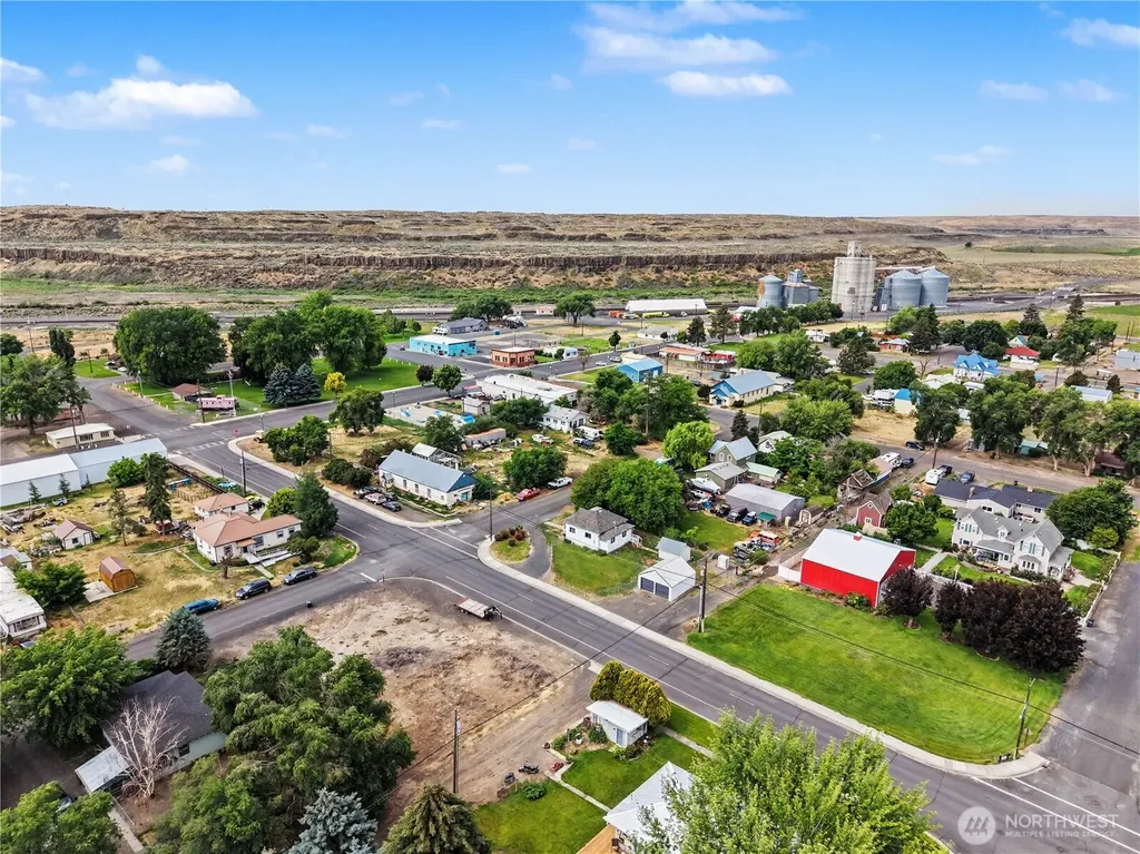 321 Main Street Wilson Creek WA 98860