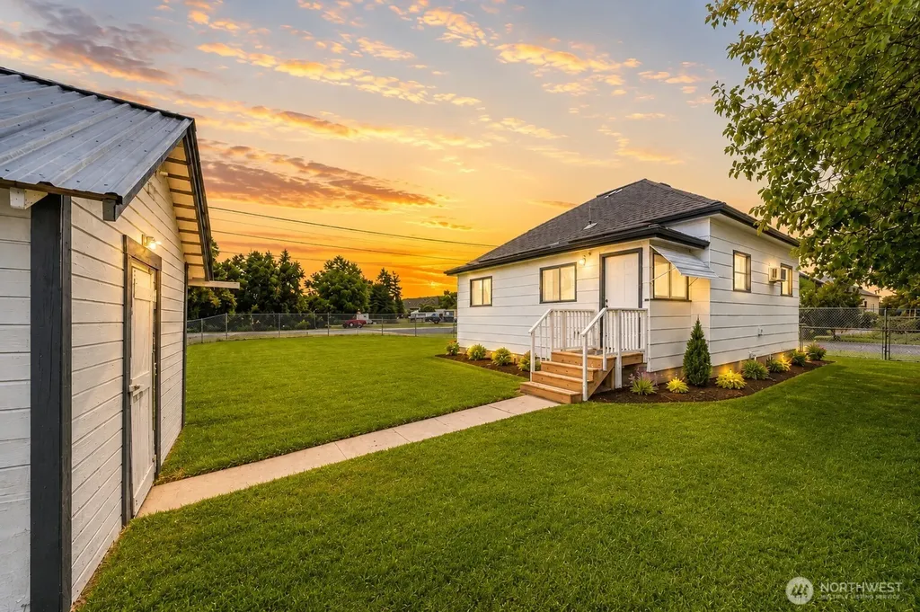 321 Main Street Wilson Creek WA 98860