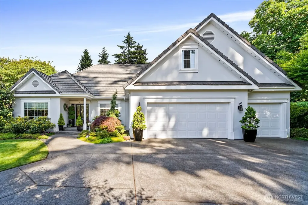 7201 Holly Hedge SW Lakewood WA 98499