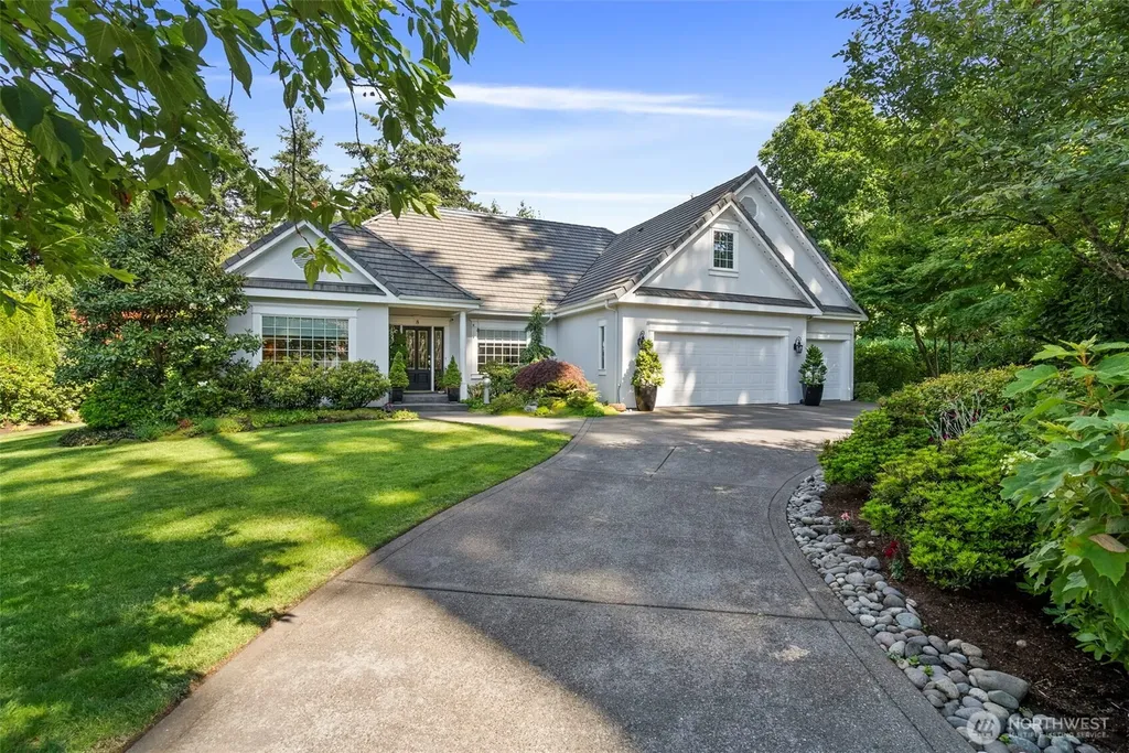 7201 Holly Hedge SW Lakewood WA 98499