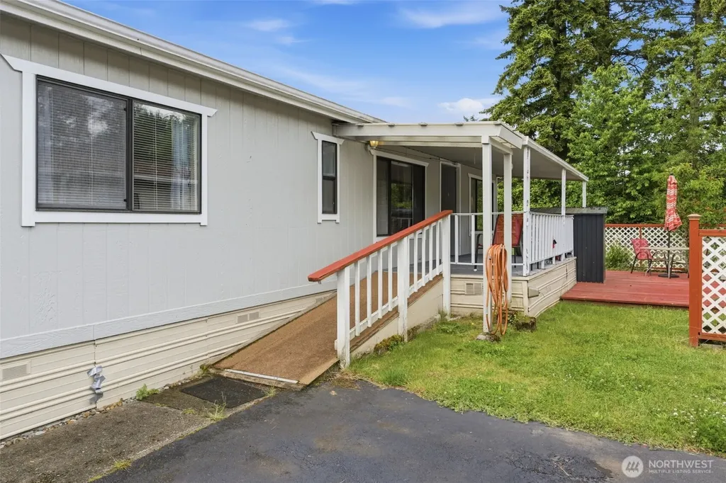 1713 Cooks Hill Road Centralia WA 98531