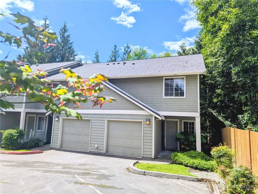 9825 18th Avenue W Everett WA 98204