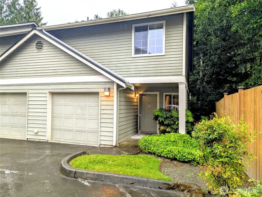 9825 18th Avenue W Everett WA 98204
