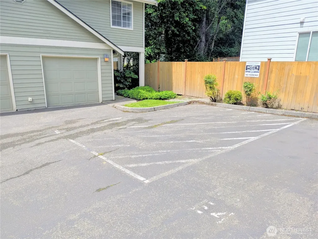 9825 18th Avenue W Everett WA 98204