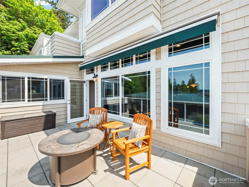 12221 58th Avenue Gig Harbor WA 98332