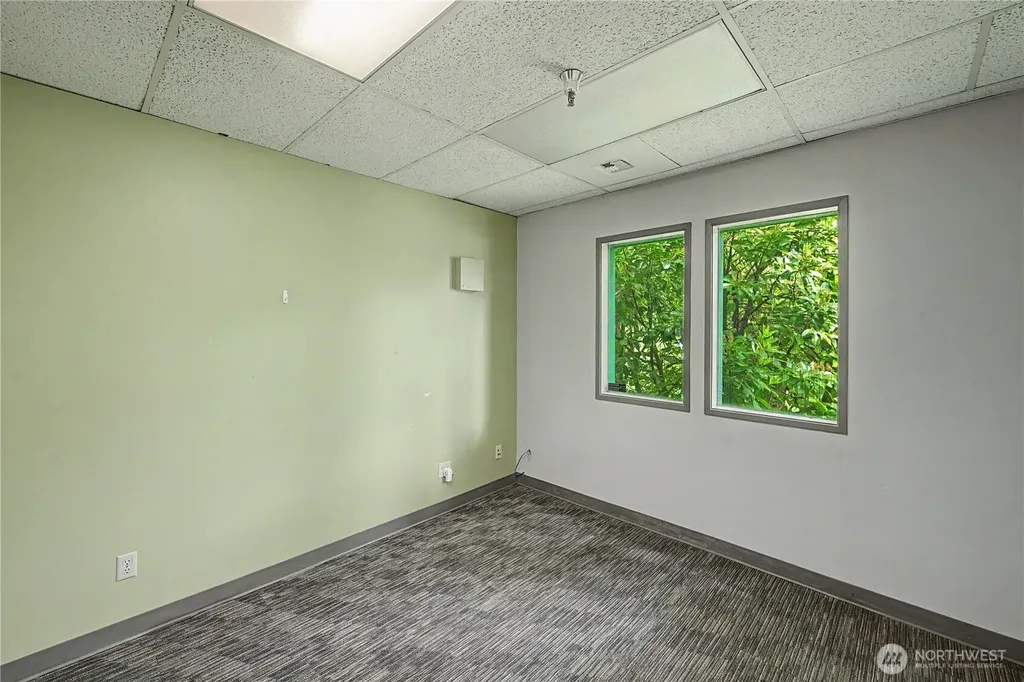 15029 Bothell Way NE Lake Forest Park WA 98155