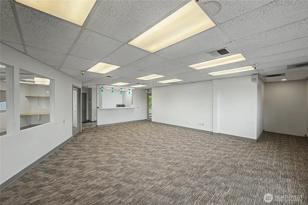 15029 Bothell Way NE Lake Forest Park WA 98155