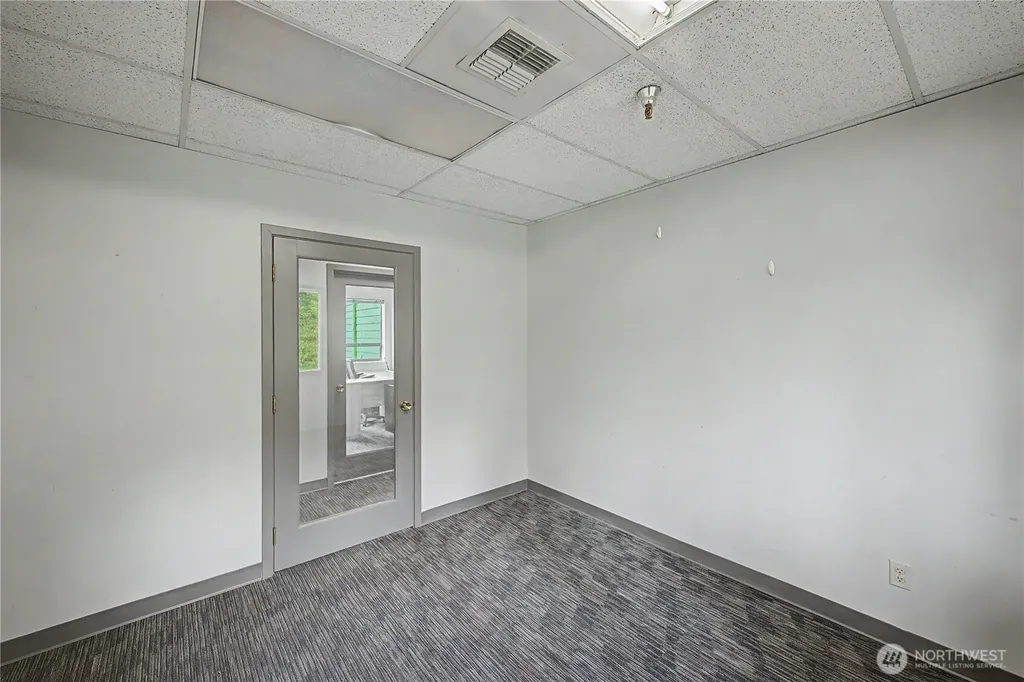 15029 Bothell Way NE Lake Forest Park WA 98155