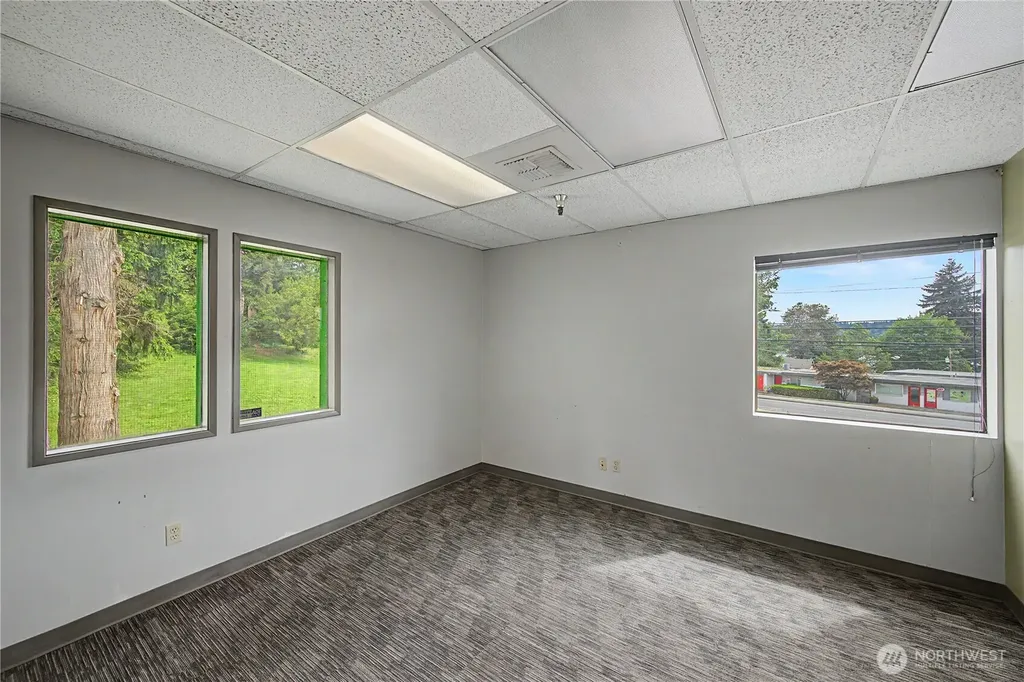 15029 Bothell Way NE Lake Forest Park WA 98155