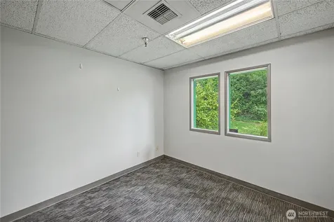 15029 Bothell Way NE Lake Forest Park WA 98155