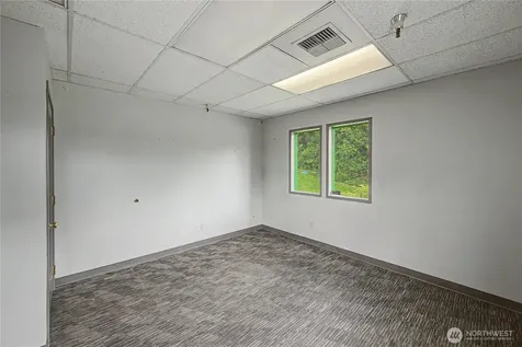 15029 Bothell Way NE Lake Forest Park WA 98155