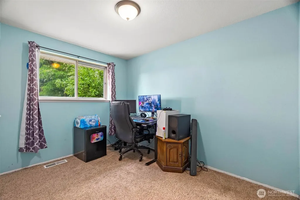 1624 Hume Street S Tacoma WA 98444