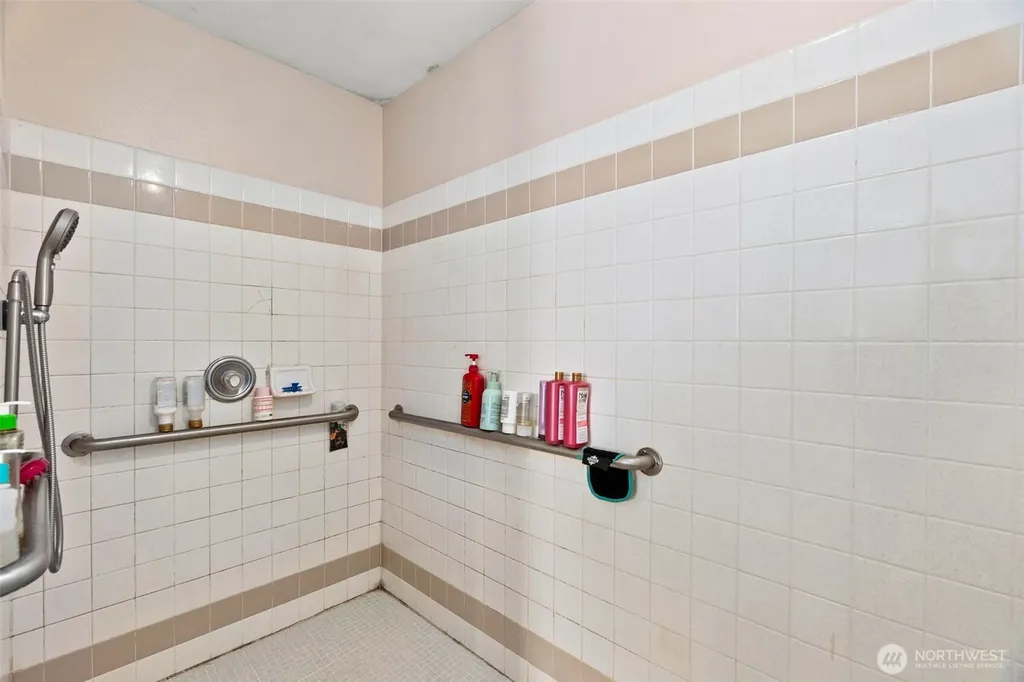 1624 Hume Street S Tacoma WA 98444