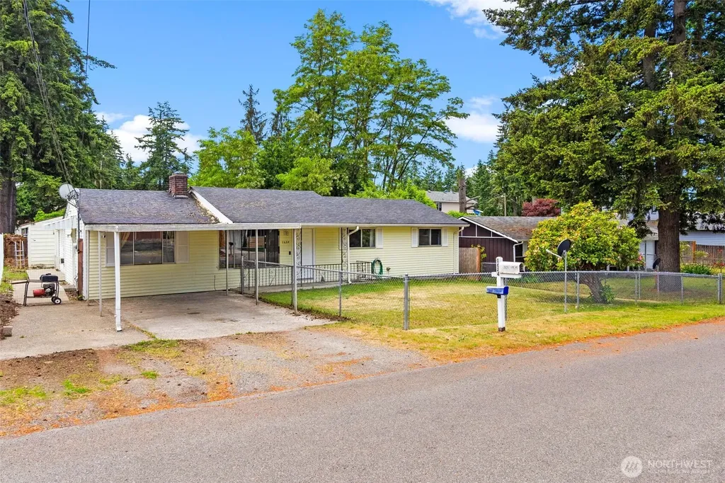 1624 Hume Street S Tacoma WA 98444