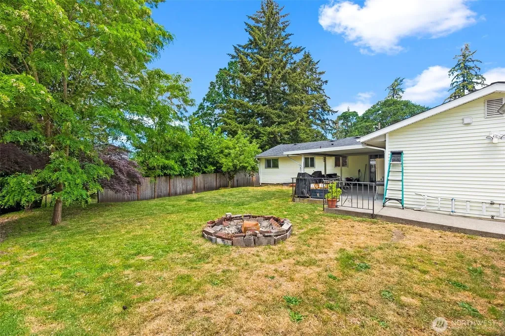 1624 Hume Street S Tacoma WA 98444