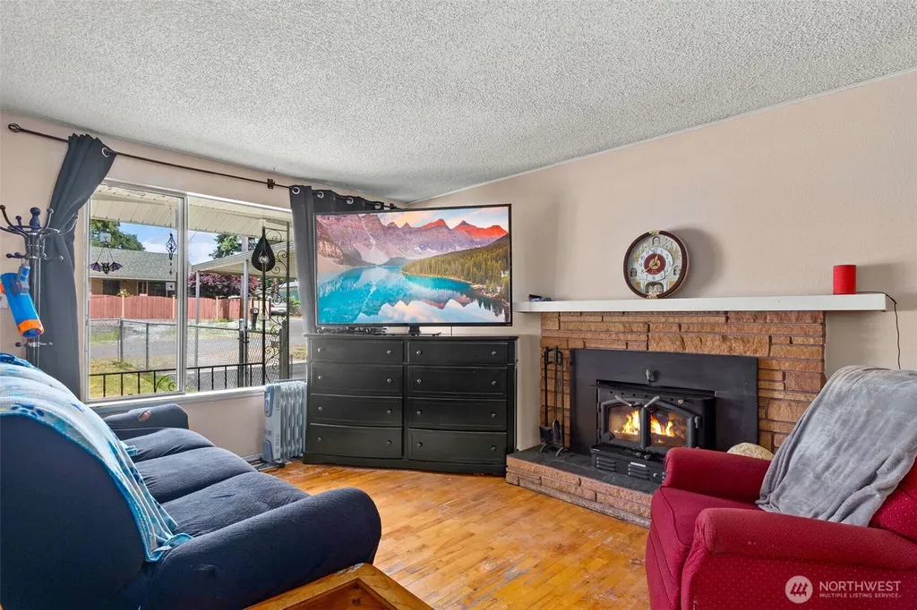 1624 Hume Street S Tacoma WA 98444