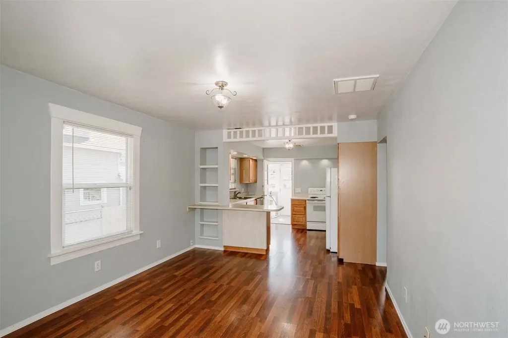 2218 Summit Avenue Everett WA 98201