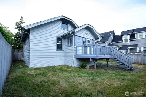 2218 Summit Avenue Everett WA 98201