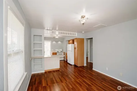2218 Summit Avenue Everett WA 98201