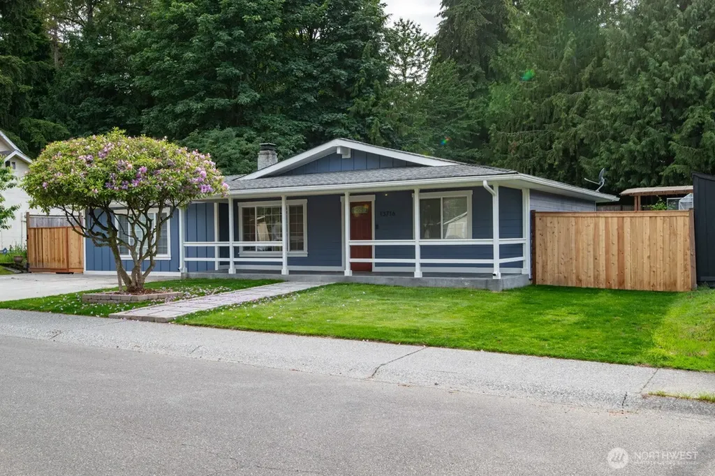 13716 59th Avenue SE Everett WA 98208