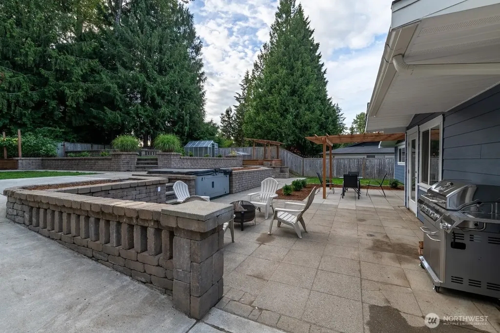 13716 59th Avenue SE Everett WA 98208