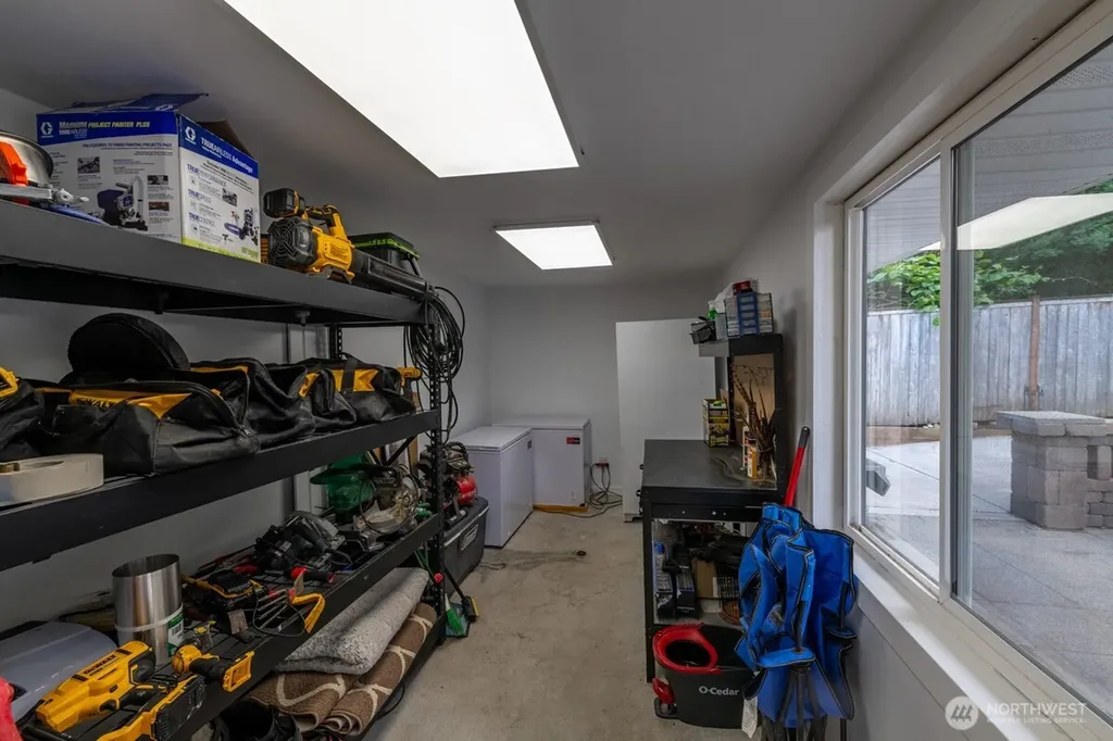 13716 59th Avenue SE Everett WA 98208