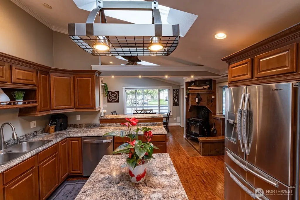 13716 59th Avenue SE Everett WA 98208