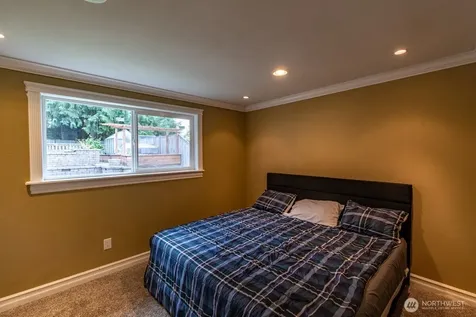 13716 59th Avenue SE Everett WA 98208