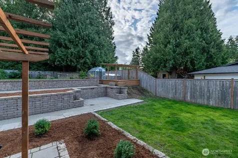 13716 59th Avenue SE Everett WA 98208