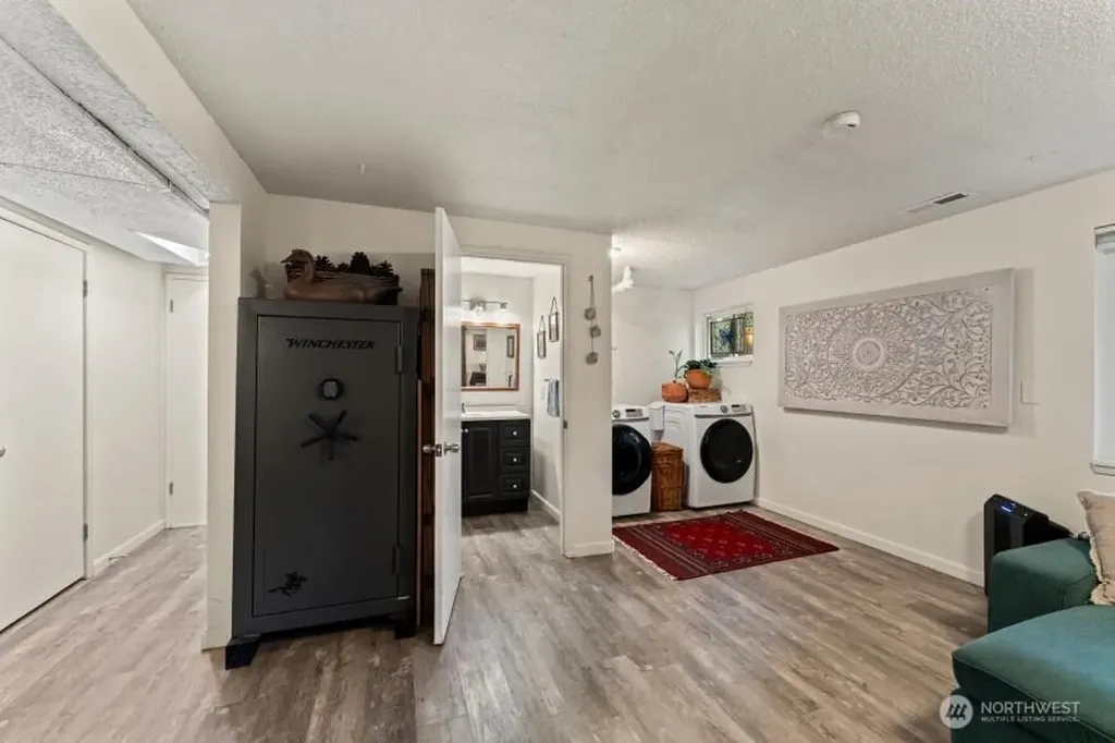 8130 69th Avenue SW Lakewood WA 98499