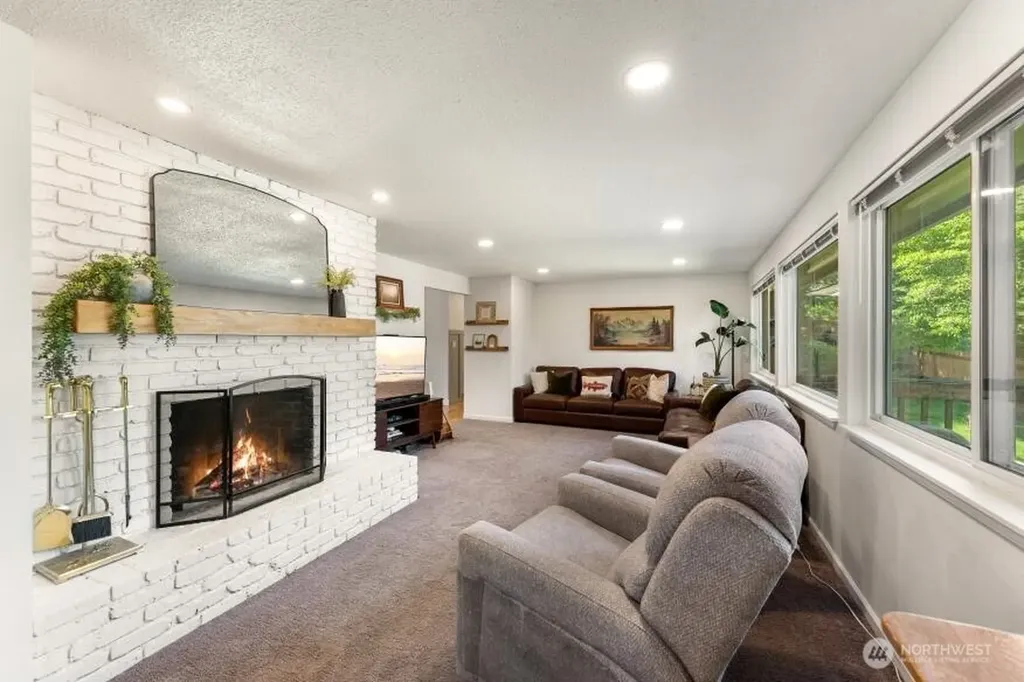 8130 69th Avenue SW Lakewood WA 98499