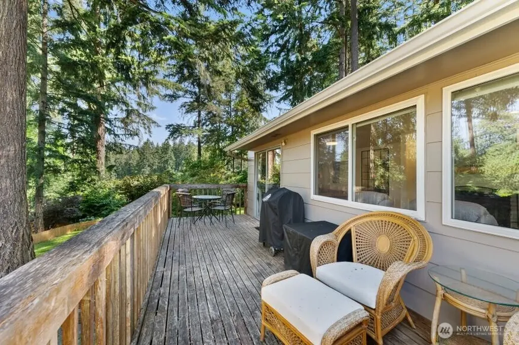 8130 69th Avenue SW Lakewood WA 98499