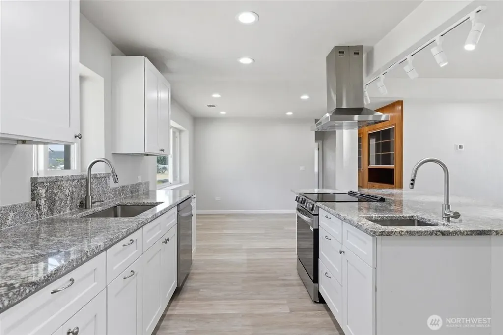 1013 River Drive Coulee Dam WA 99116