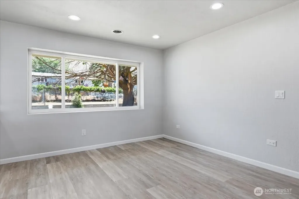 1013 River Drive Coulee Dam WA 99116