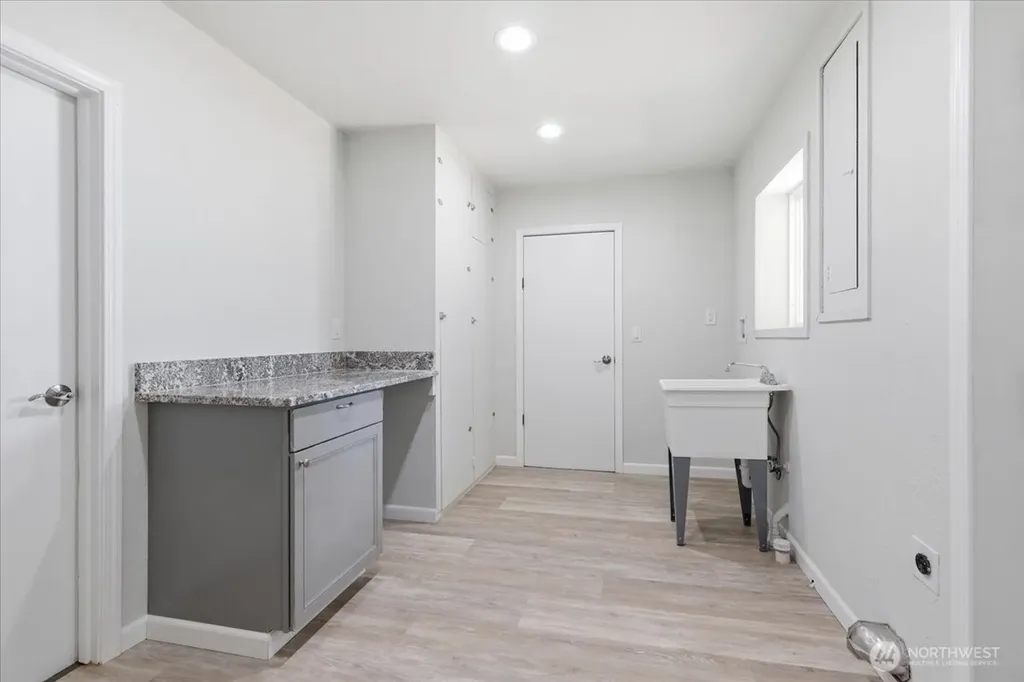 1013 River Drive Coulee Dam WA 99116