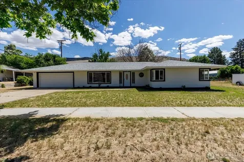 1013 River Drive Coulee Dam WA 99116