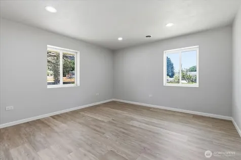 1013 River Drive Coulee Dam WA 99116