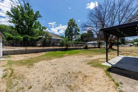 1013 River Drive Coulee Dam WA 99116
