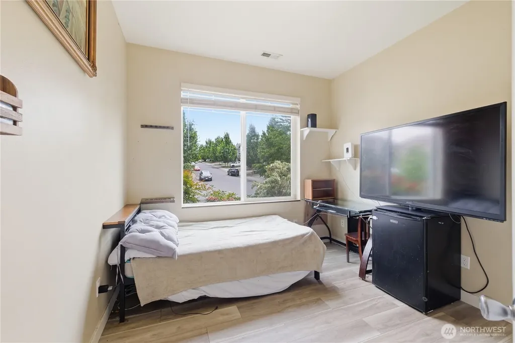 15514 79th Avenue E Puyallup WA 98375