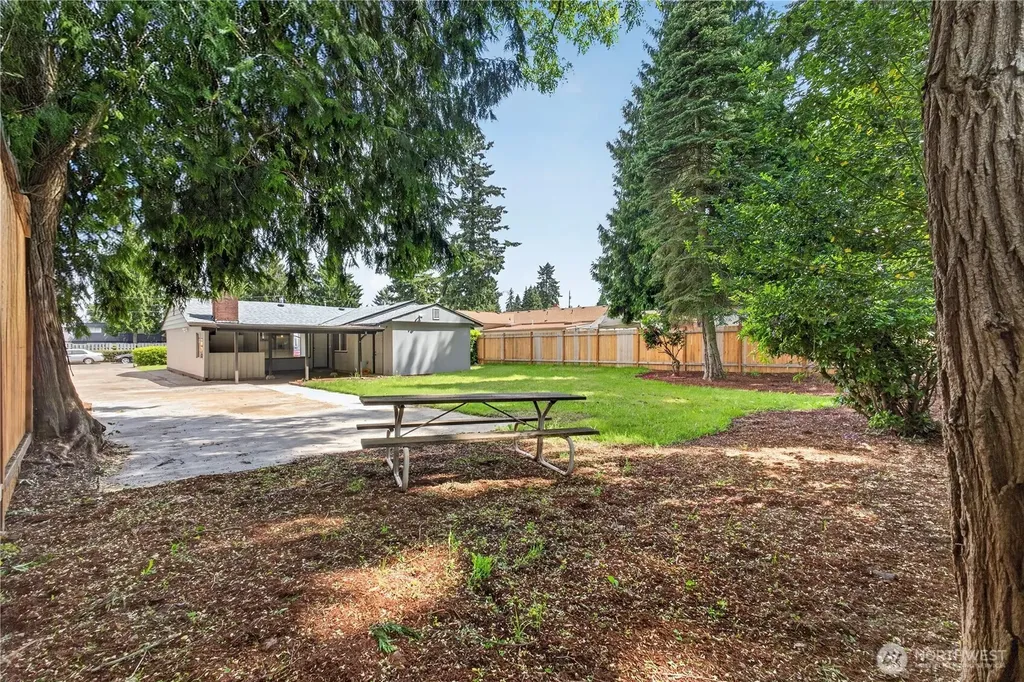 408 26th Street SE Auburn WA 98002