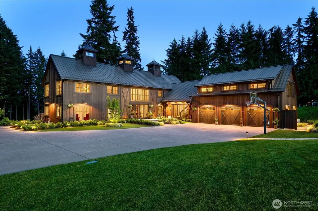 14140 184th Avenue NE Woodinville WA 98072