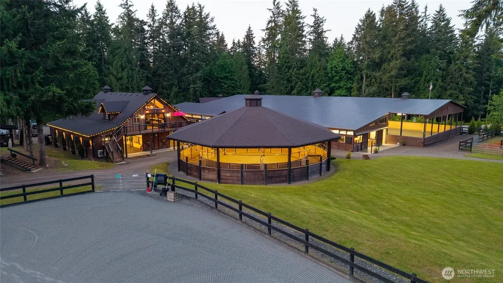 14140 184th Avenue NE Woodinville WA 98072