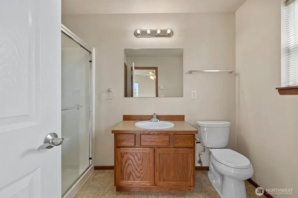527 Neff Circle Burlington WA 98233