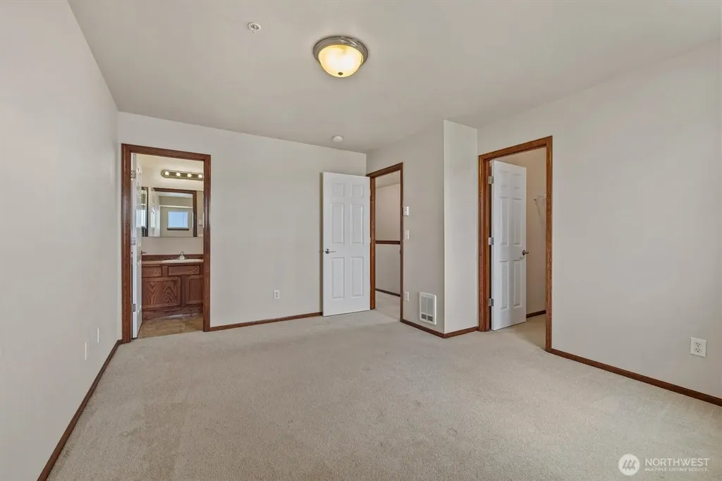 527 Neff Circle Burlington WA 98233