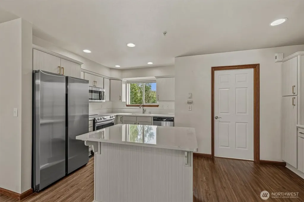 527 Neff Circle Burlington WA 98233