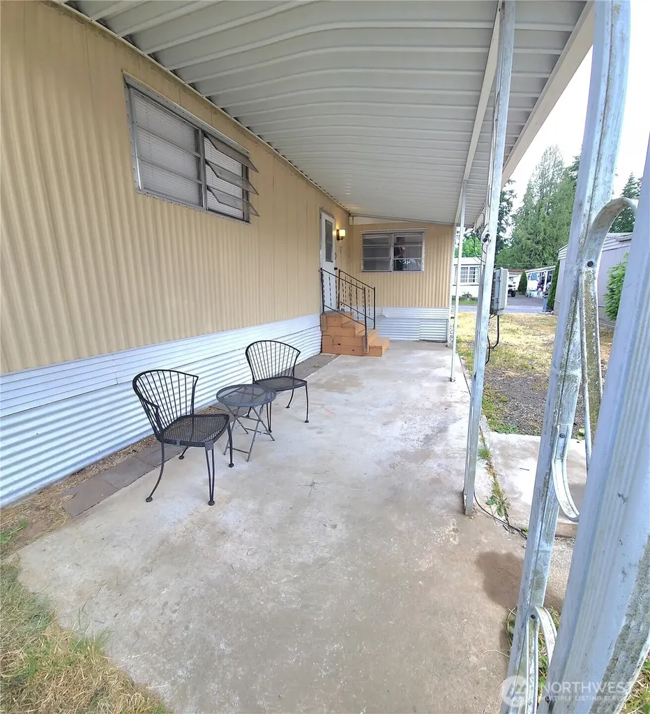 4024 NW Country Lane NW Bremerton WA 98312