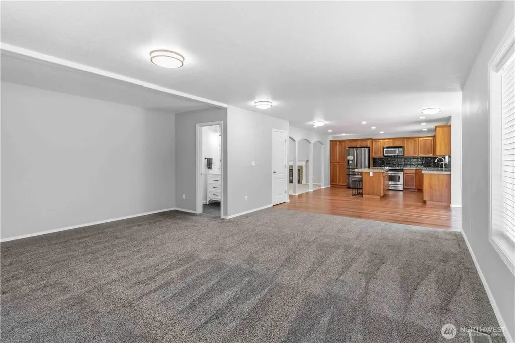 208 Salmonberry Lane Longview WA 98632